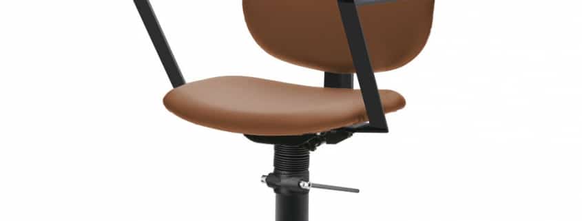 Friseurstuhl Berlin 13